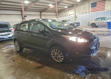 2014 Ford Fiesta Se z USA, uszkodzony, nr VIN 3FADP4EJ4EM165582